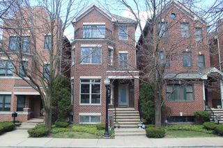 1224 W 33rd Place