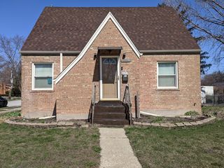 20 W Sibley Boulevard