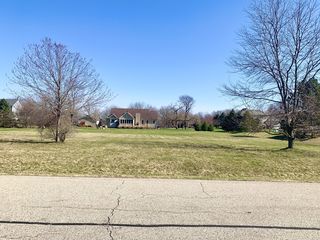 2311 Falcon Lane