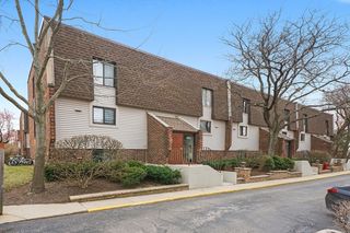 453 Elm Street Unit 2H