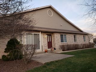 3326 Cottonwood Court