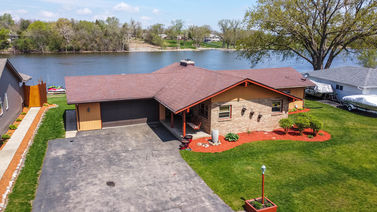 9812 Shore Drive