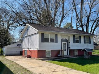 632 S 17th Avenue