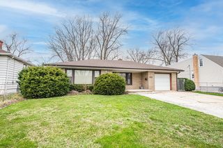 2808 N Wolf Road