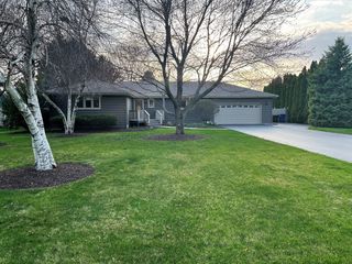 315 Rossford Lane