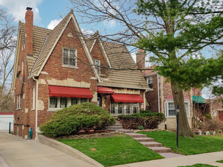 1810 N 79th Court