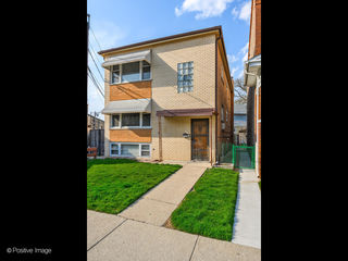 4912 W Berteau Avenue