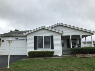 7 Mustang Court