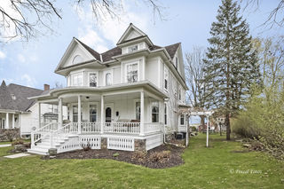 10216 Main Street