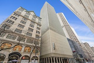 100 E Walton Street Unit 33H