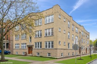 4456 N Kenneth Avenue Unit 3