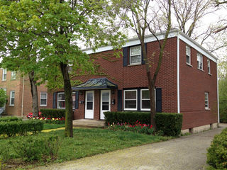 609 Waukegan Road