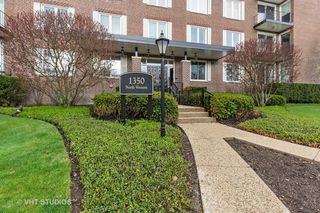 1350 N Western Avenue Unit 104