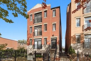 3745 S Michigan Avenue Unit 2