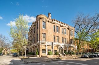 2057 N Seminary Avenue Unit 1B