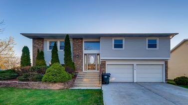 4400 Bayside Circle