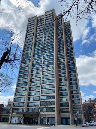 1850 N Clark Street Unit 602