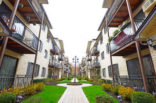 5139 N East River Road Unit 163E