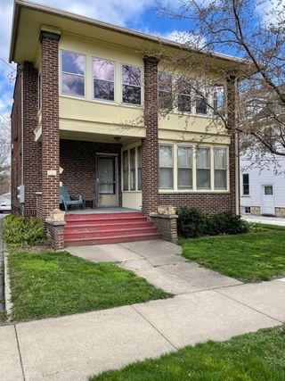 726 N 7th Street