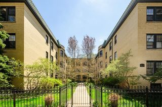 1433 W Summerdale Avenue Unit 1A