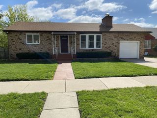 1615 N 34th Avenue