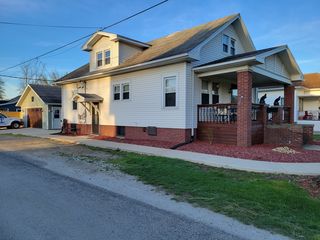 221 W Fifth Street