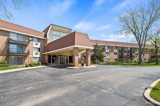 1198 Royal Glen Drive Unit 315