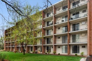 255 S West Avenue Unit 211