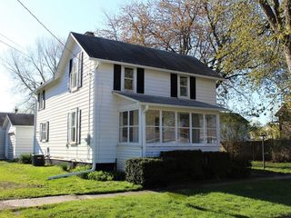308 S Grape Street