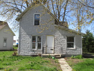 706 W 2nd Street