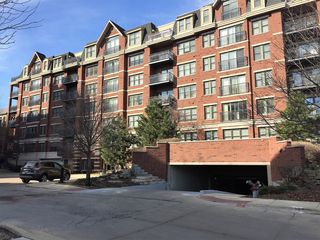 255 E Liberty Drive Unit 301