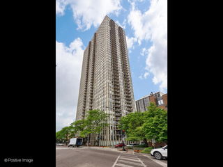 1660 N Lasalle Street Unit 3404