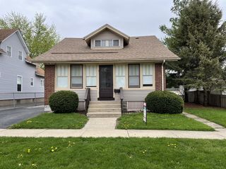 711 Mountain Street