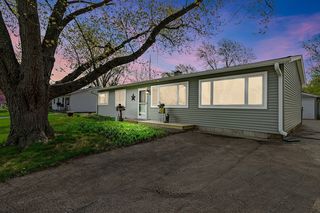 18595 W Karen Lane