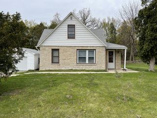152 W Euclid Avenue