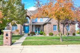 2904 Artesia Crossing