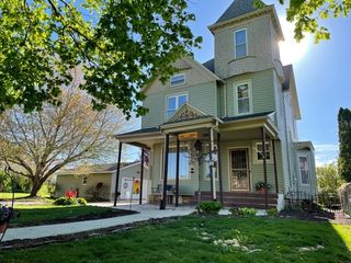 604 Main Street