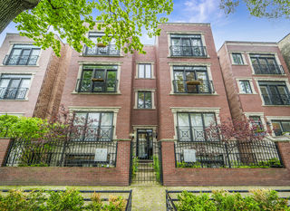 2717 N Wilton Avenue Unit 2S