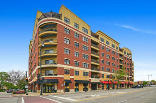 4953 Oakton Street Unit 508