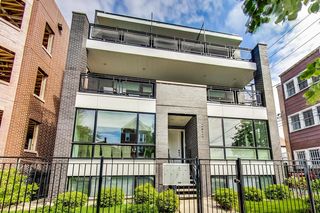 2412 W Lyndale Street Unit 2