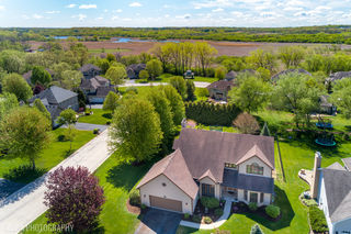3619 Oakleaf Lane