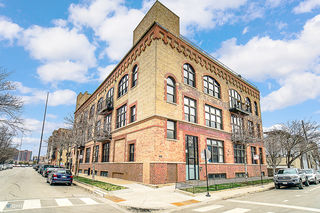 1050 W Hubbard Street Unit 2D