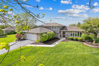 7634 W Lakeview Terrace
