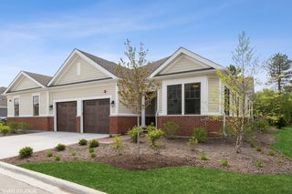 1826 Westbridge Circle Unit 33