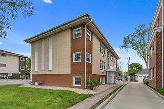 1411 W Cossitt Avenue Unit B2