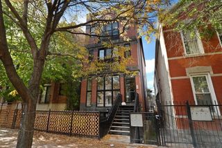 1542 N Bosworth Avenue Unit 2