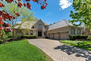 35 Graystone Lane