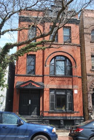 224 W Saint Paul Avenue Unit 2
