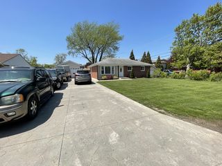 8014 S 82nd Court