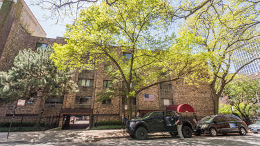 3620 N Pine Grove Avenue Unit 509